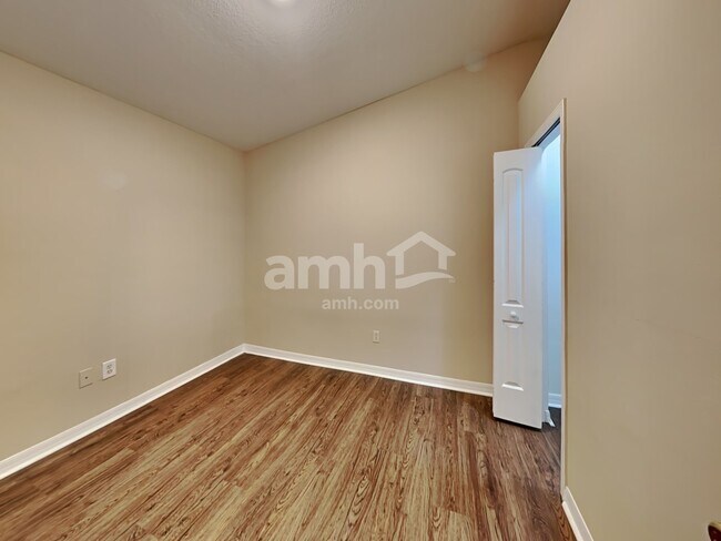 Building Photo - 12718 White Bluff Rd