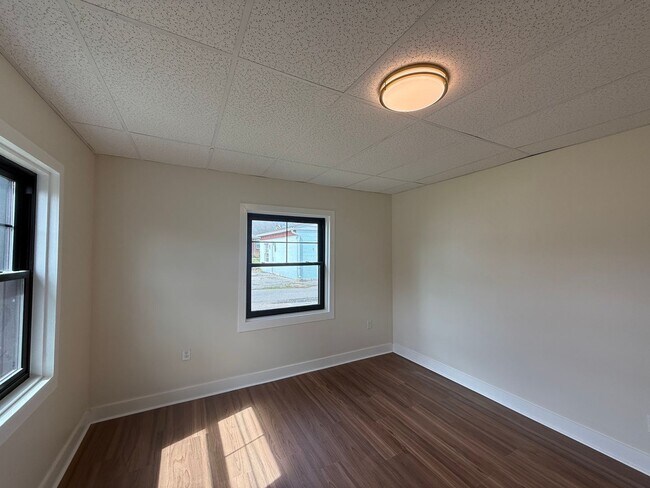 Building Photo - 345-347 W Penn St