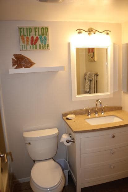 Building Photo - Furnished Ground-Level Beach Condo!