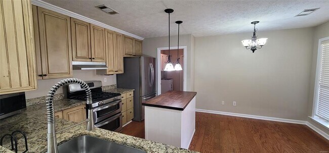 Building Photo - 4716 Harvest Way