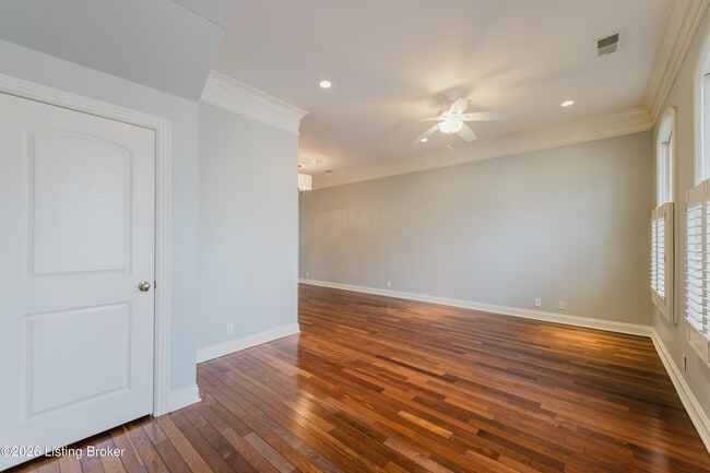 Building Photo - 9312 Norton Commons Blvd