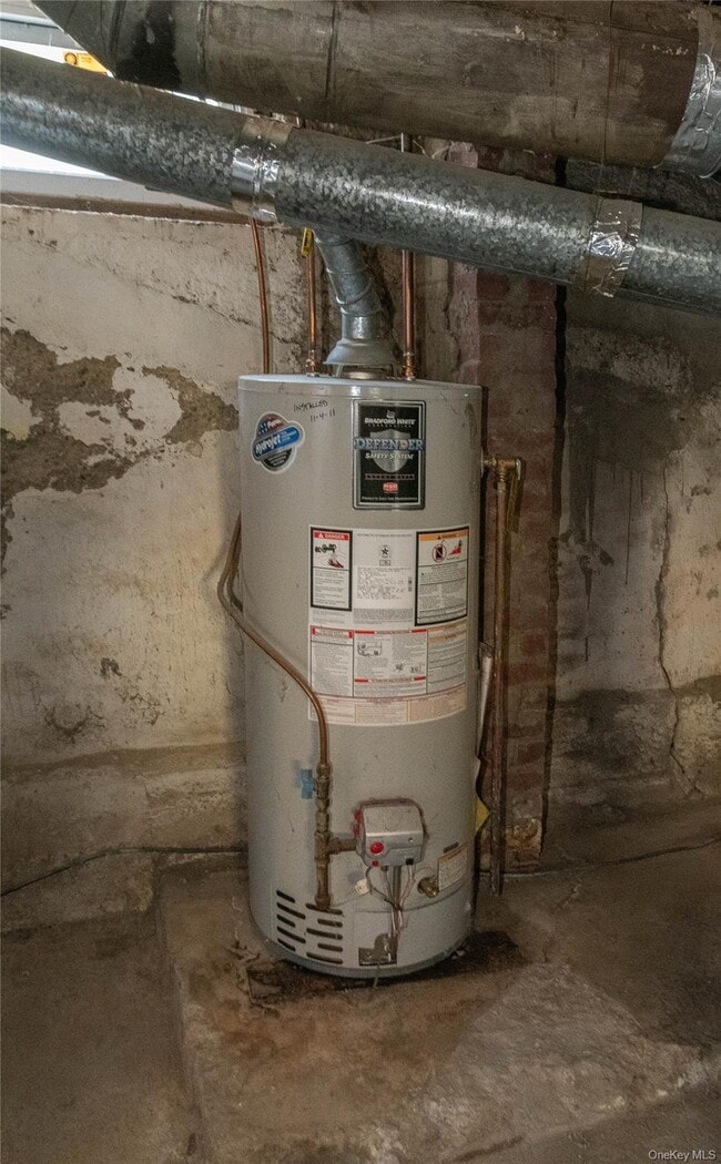 Building Photo - 35 Hudson Terrace