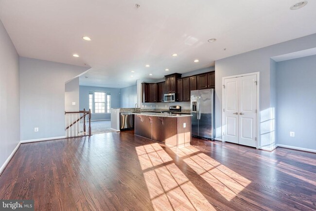 Building Photo - 7223 Winding Hills Dr