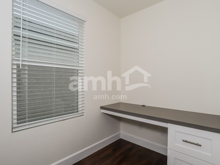 Building Photo - 6553 Enlightenment Dr