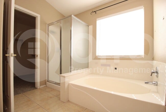 Building Photo - 10234 E Javelina Ave