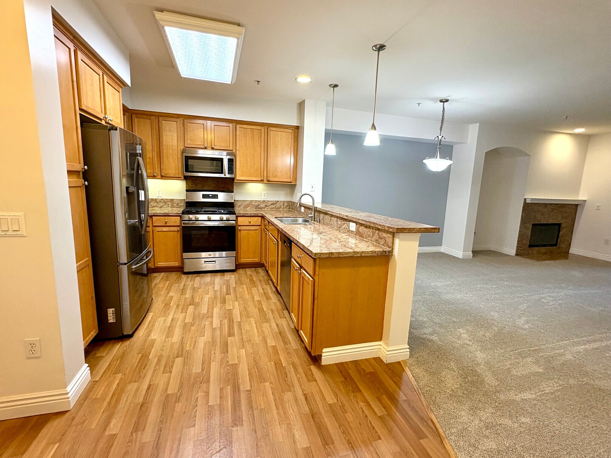 Building Photo - 1310 Creekside Dr