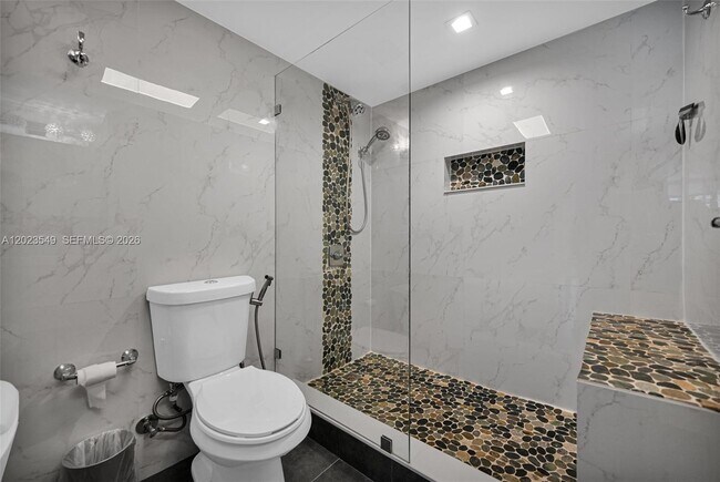 Building Photo - 2401 Collins Ave