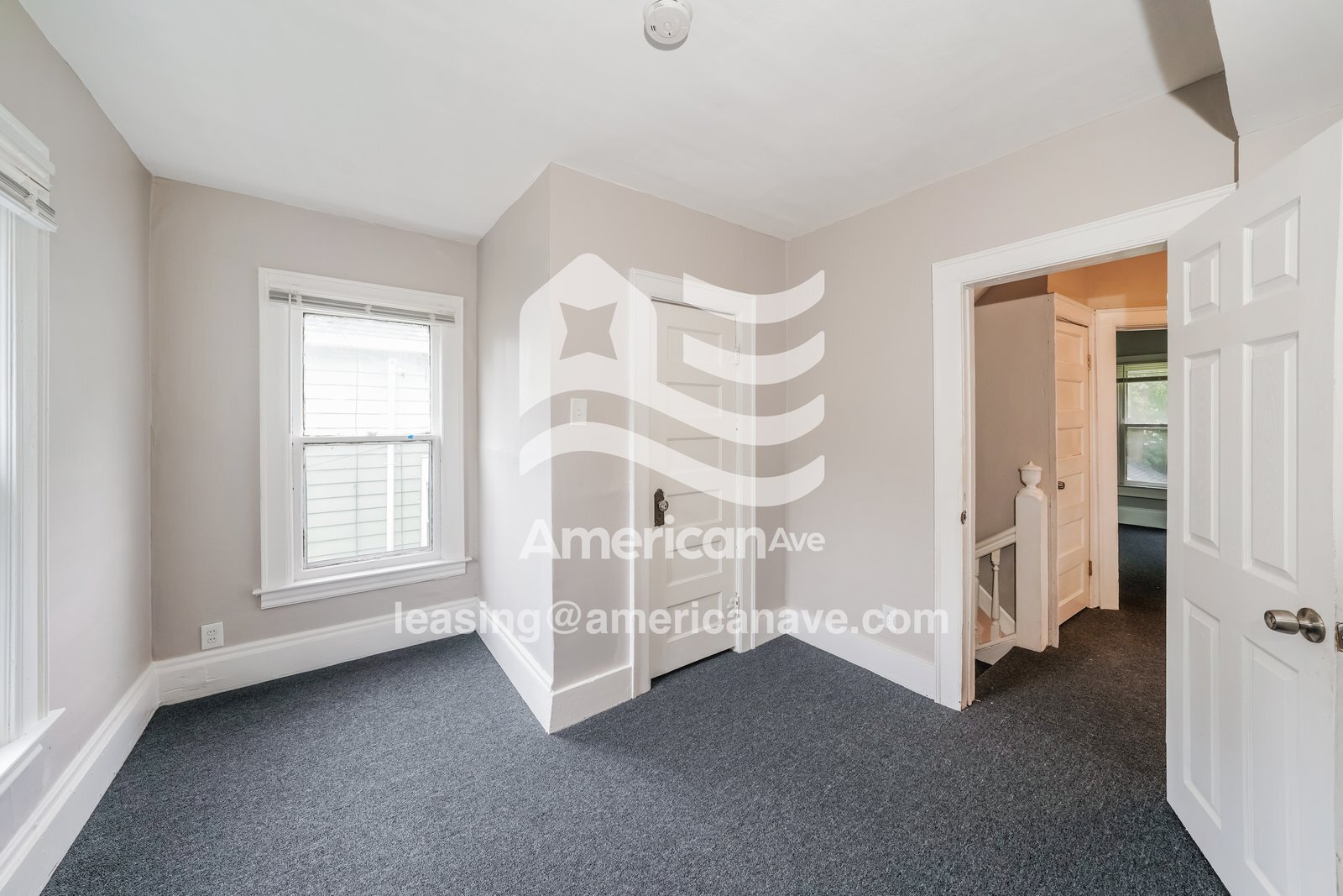 Building Photo - 339 W Calthrop Ave