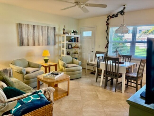 Building Photo - seabreeze South condo