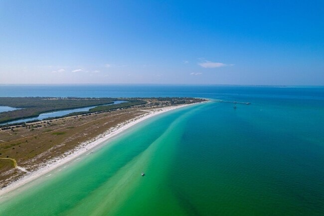 Building Photo - 1593 Pinellas Bayway S