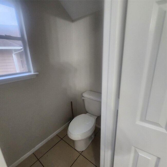 Building Photo - 21755 Debray Dr