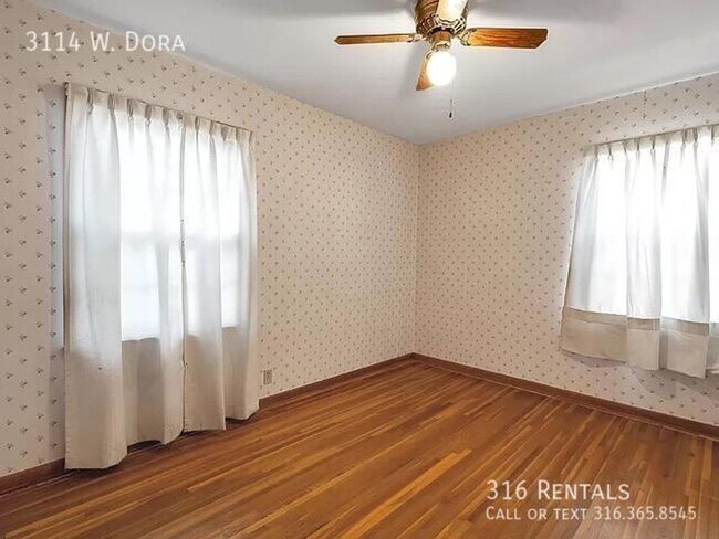 Building Photo - $875 - 2 bedroom/ 1 bathroom - Spacious ho...