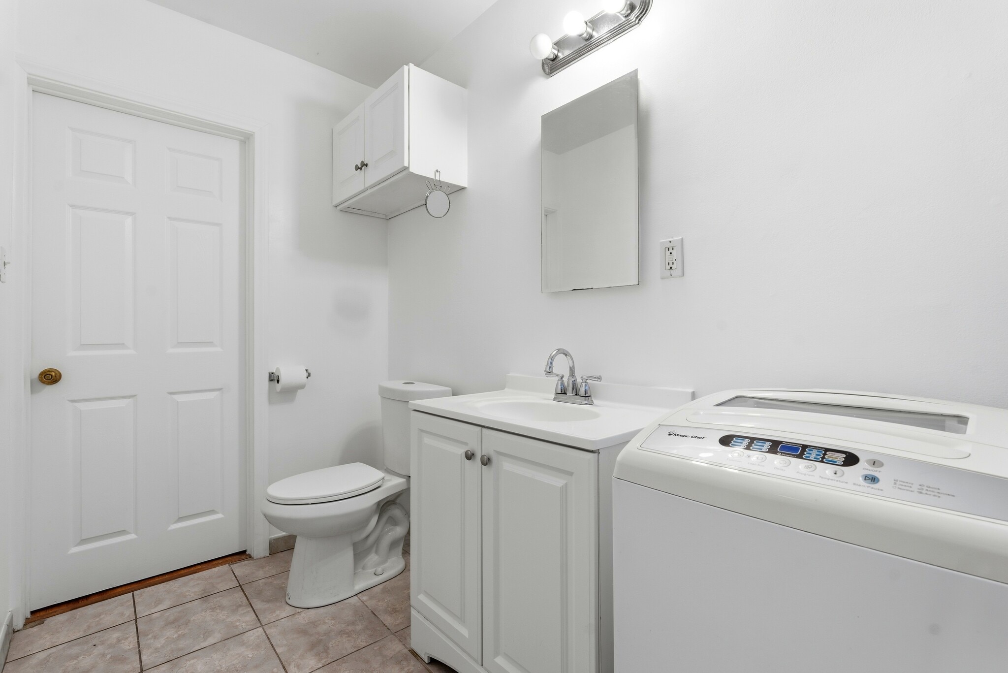 Building Photo - 7932 Brimfield Ave