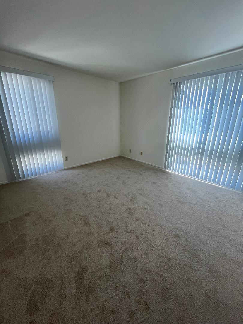Building Photo - 5908 Cedros Avenue