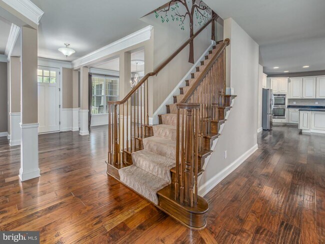 Building Photo - 24925 Quimby Oaks Pl