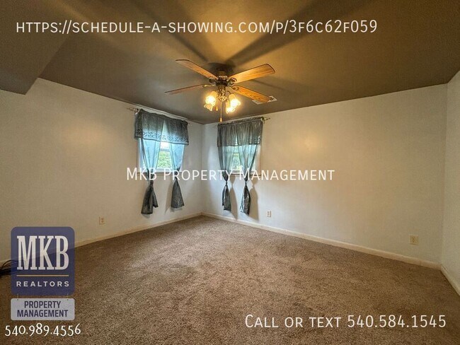 Building Photo - 3158 Galloway Dr
