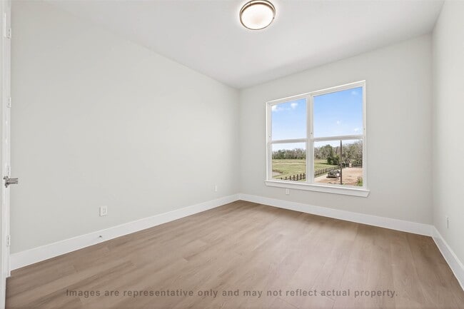 Building Photo - 10719 Mason Rd