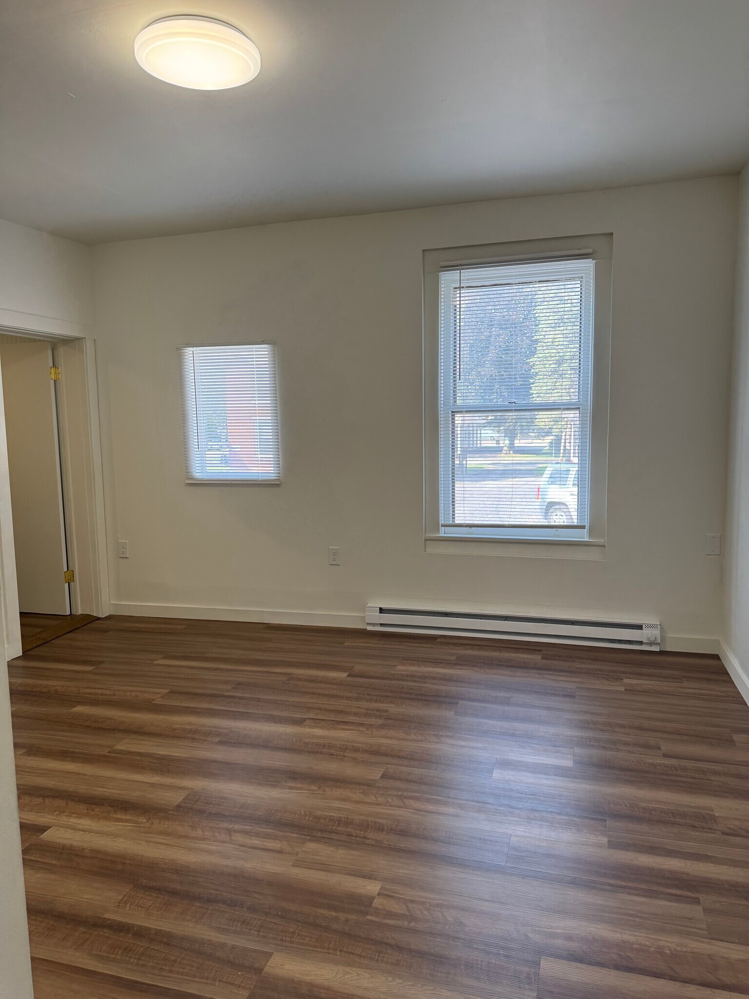 Building Photo - 440 B Aly