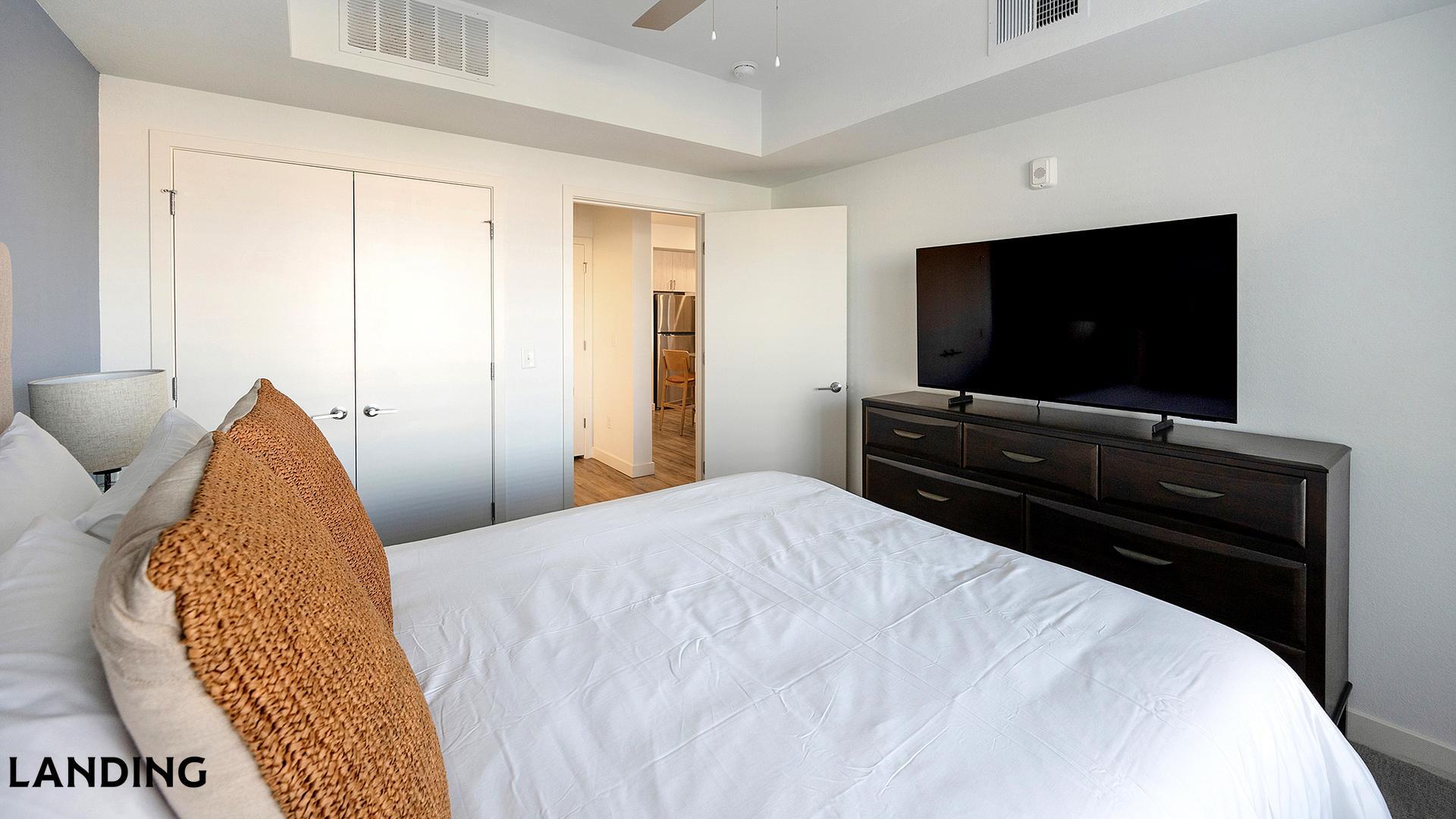 Building Photo - 1760 S Crismon Rd