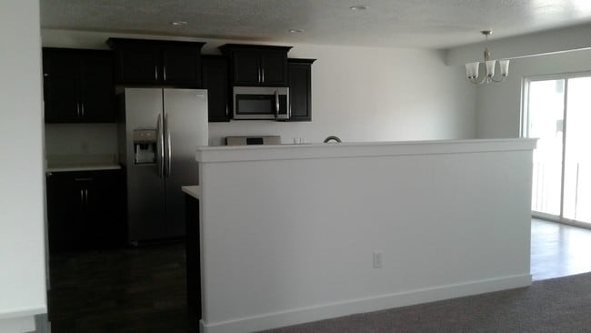 Building Photo - 444 S Fox Chase Ln