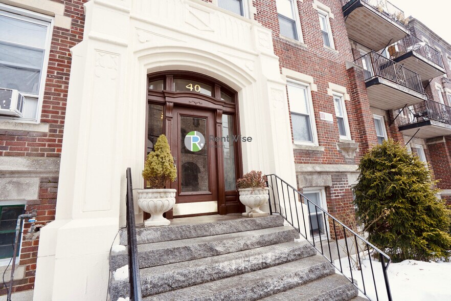 Building Photo - 40 Quint Ave