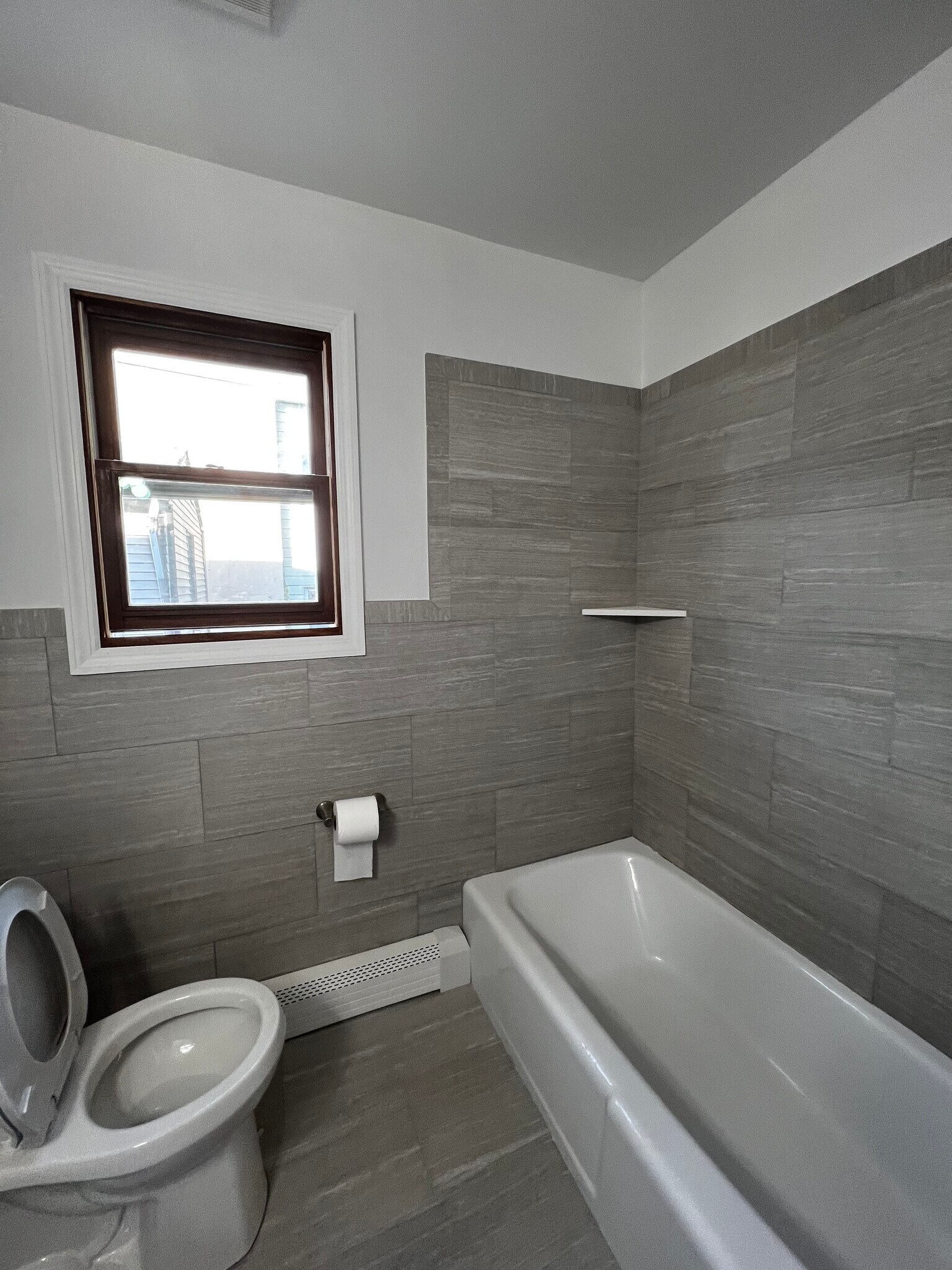 Building Photo - 52 Frederick St