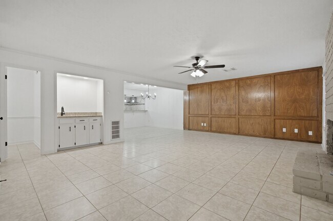 Building Photo - 66 T Huxley Ln