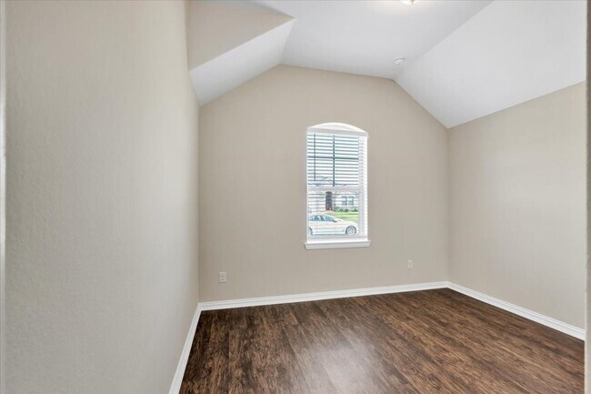 Building Photo - 7036 Terra Ln