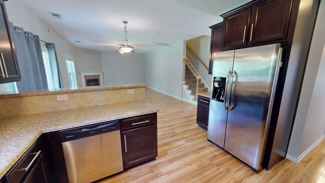 Building Photo - Updated 3 Bedroom, 2.5 Bathroom 2-Story w/...