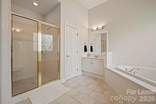 Building Photo - 12004 Camargo Ct