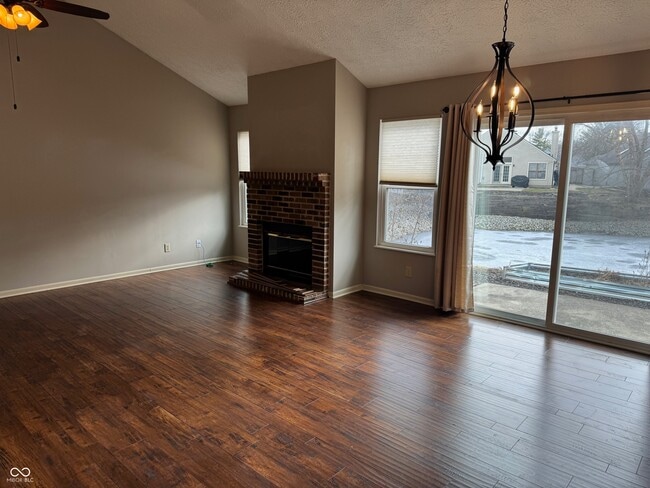 Building Photo - 6625 Sunloch Ct