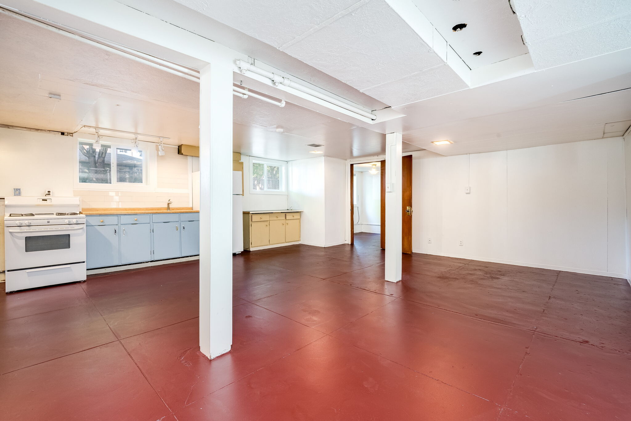 Building Photo - 2605 SE 23rd Ave