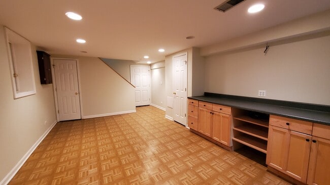 Building Photo - 2610 Arrowwood Ln