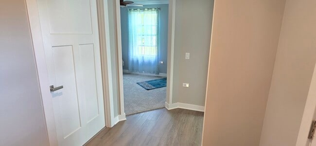 Building Photo - 2631 Sutherland Ct