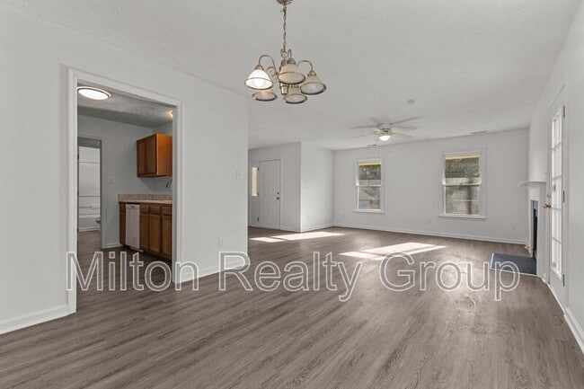 Building Photo - 1521 Kara Ct