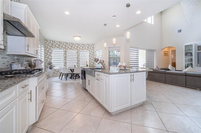 Building Photo - Mediterranean Rental Home in The Enclave a...