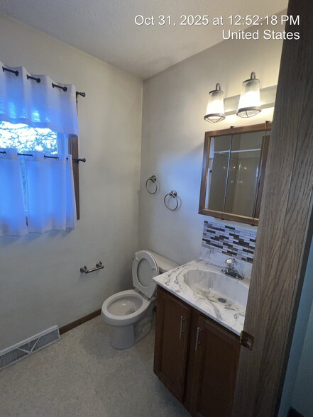 Building Photo - 5611 Madrid Dr