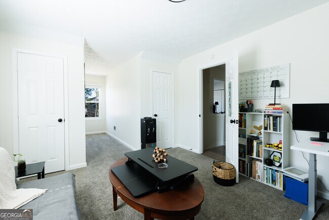 Building Photo - 45 Chandler Fields Dr