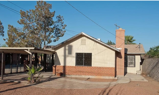 Building Photo - Geronimo