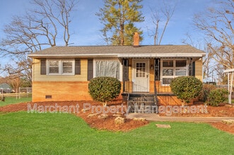 Building Photo - 23 Brownwood Dr