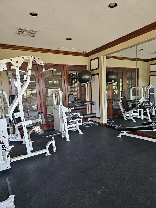 Building Photo - 4163 N Haverhill Rd