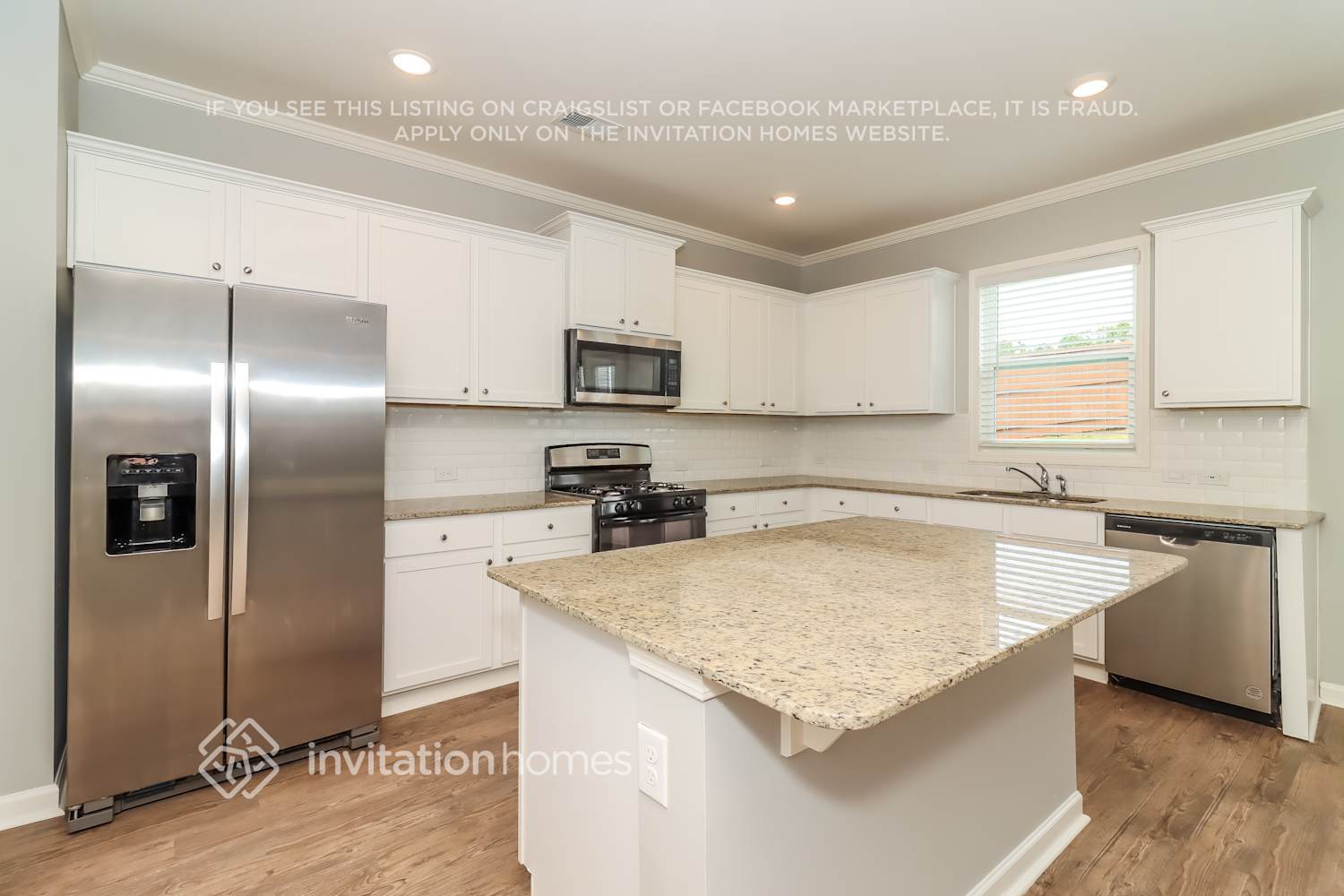 Building Photo - 61 Durana Ln