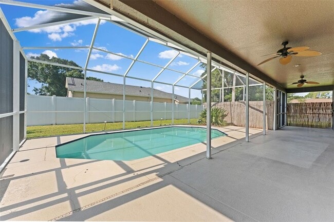 Building Photo - 16219 Turnbury Oak Dr