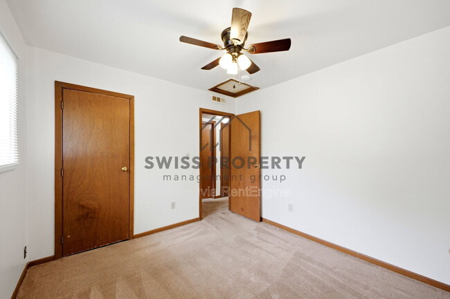 Building Photo - 1567 Briarwood Ave