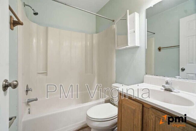 Building Photo - 1210 Stockley Gardens