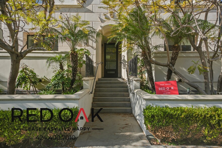 Building Photo - 11649 Mayfield Ave