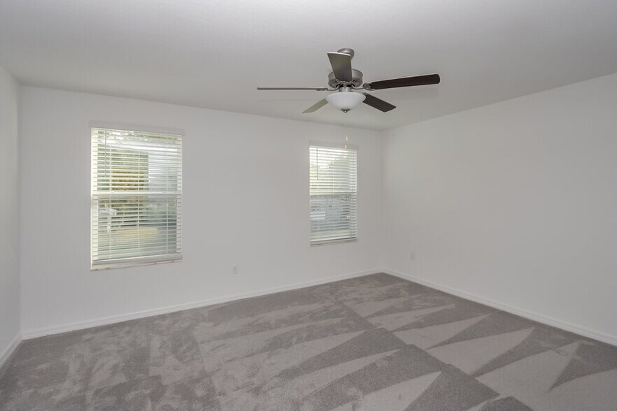 Building Photo - 7339 Spring Snowflake Ave
