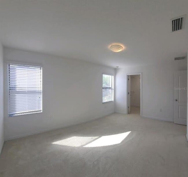 Building Photo - 1052 Ketzal Dr
