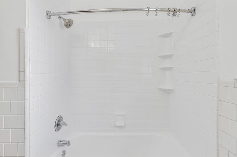 Building Photo - 8212 Dorset Ave