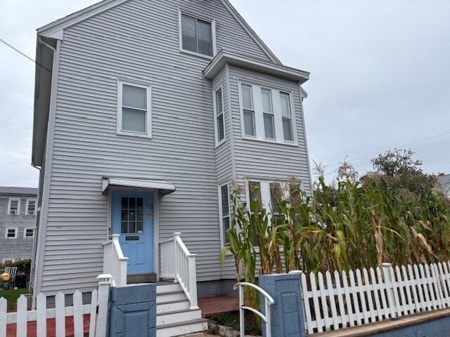 Building Photo - 113 Myrtle St